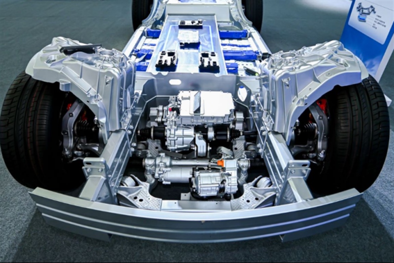 是一家以从事汽车制造业为主的企业