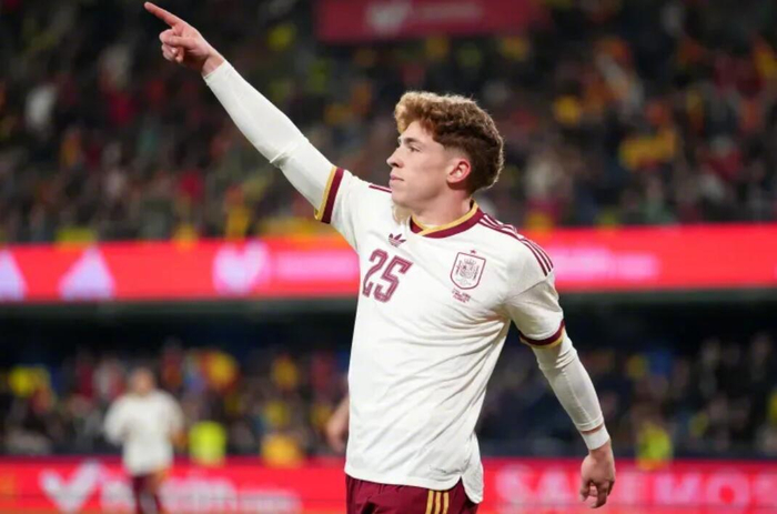 皇马800万欧元回收新星 穆尼奥斯国家队首秀破门