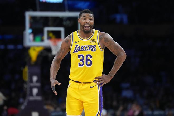 湖人爆冷击败火箭 雅各布斯伤退成关键因素