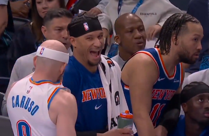 雷霆主场对阵尼克斯 哈特卡鲁索场边互动引爆趣